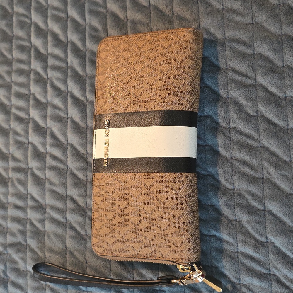 Michael Kors Tan and Black Logo Wristlet